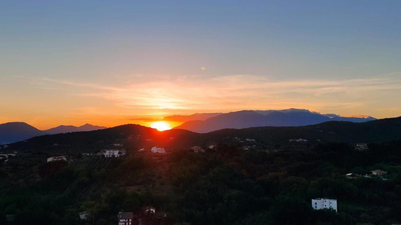B&B La Finestra Sulle Mainarde - Isernia Kültér fotó